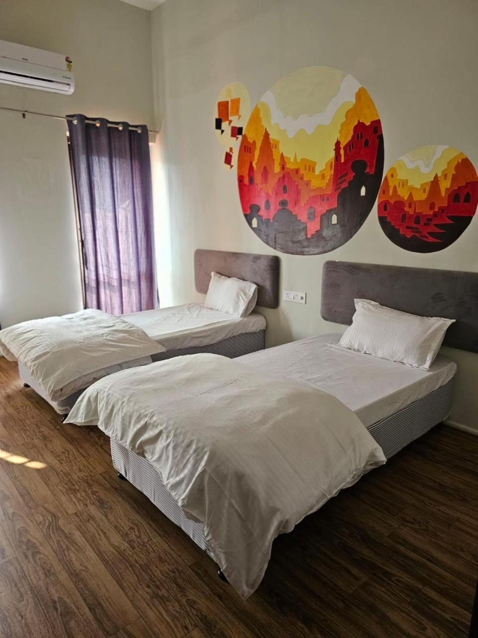 My Roomz Banaras Varanasi Exterior photo
